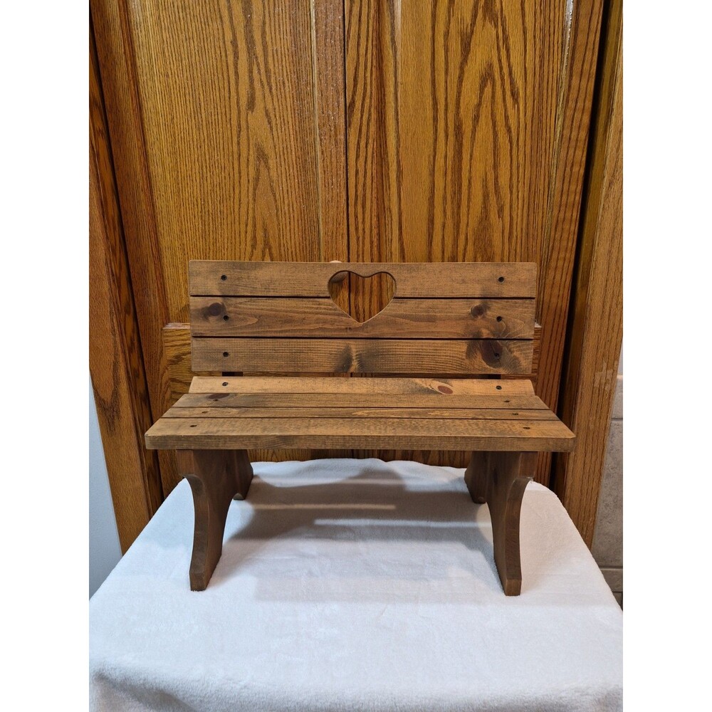 Vtg Wooden Heart Cut Out Small Doll Bear Bench Plant Shelf Book Display 20x16x11
